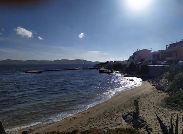 Apartament Casa Maddalenina Con Giardino, Vicino Al Mare! La Maddalena  Zewnętrze zdjęcie
